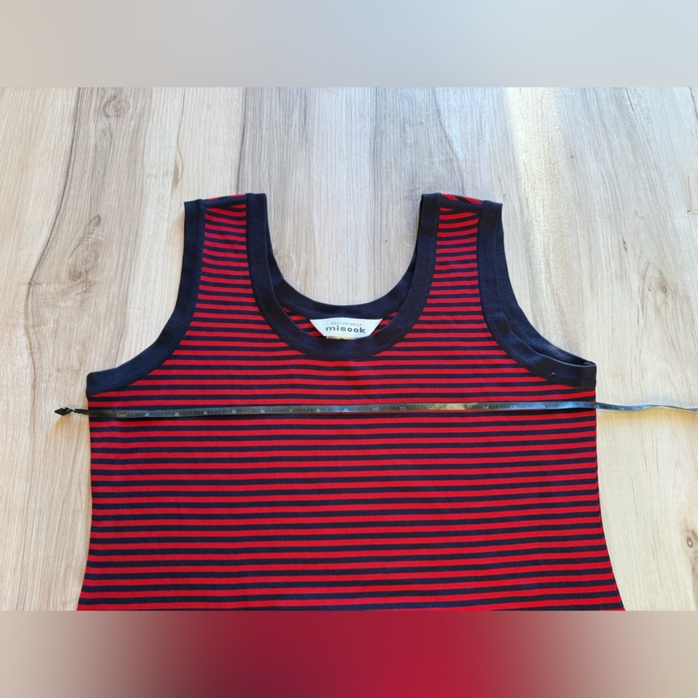 Exclusively Misook Women's Medium blue & Red Striped Knit Tank Top Acrylic M - Picture 4 of 5